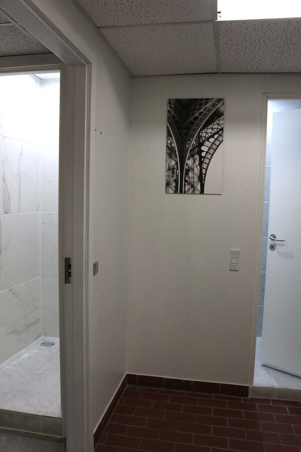 Bathroom - Budget Room Copenhagen (Ishoj)