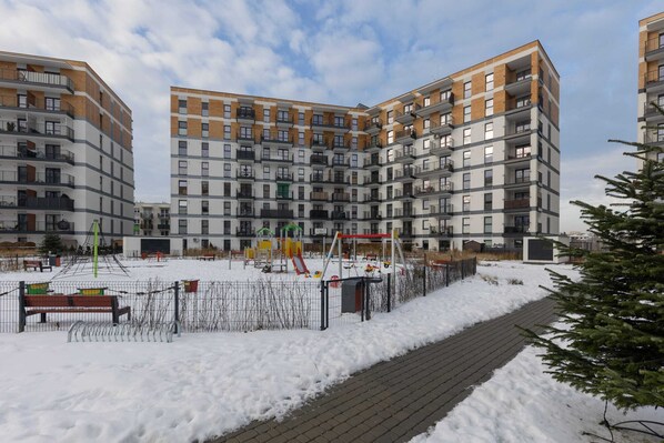 Children's area - Borsucza 59 | Cozy Apartment | Parking (Warszawa)