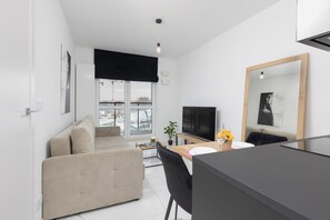 TV - Borsucza 59 | Cozy Apartment | Parking (Warszawa)