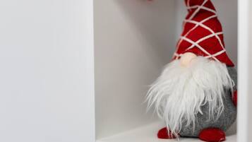 A gnome figurine with a red hat and white beard.