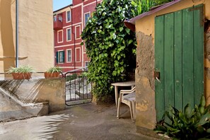 Terrasse/gårdhave