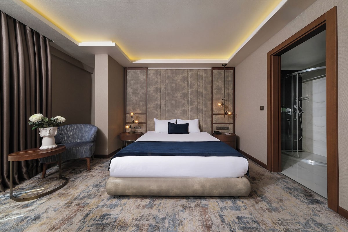 Standard Room | Minibar, free WiFi, bed sheets