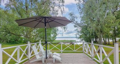 Lovely home in Höör with WiFi