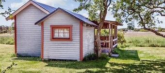 Lovely home in Visby with WiFi