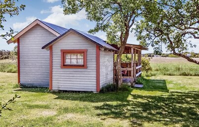 Lovely home in Visby with WiFi