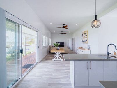 Blue Lagoon Hamptons Style Holiday Home facing the Lagoon at Harrington