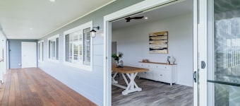 Blue Lagoon Hamptons Style Holiday Home facing the Lagoon at Harrington