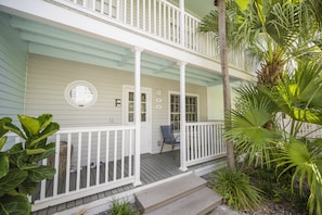 Terrace/patio - Another Siesta at The Truman Annex in Key West (Key West)
