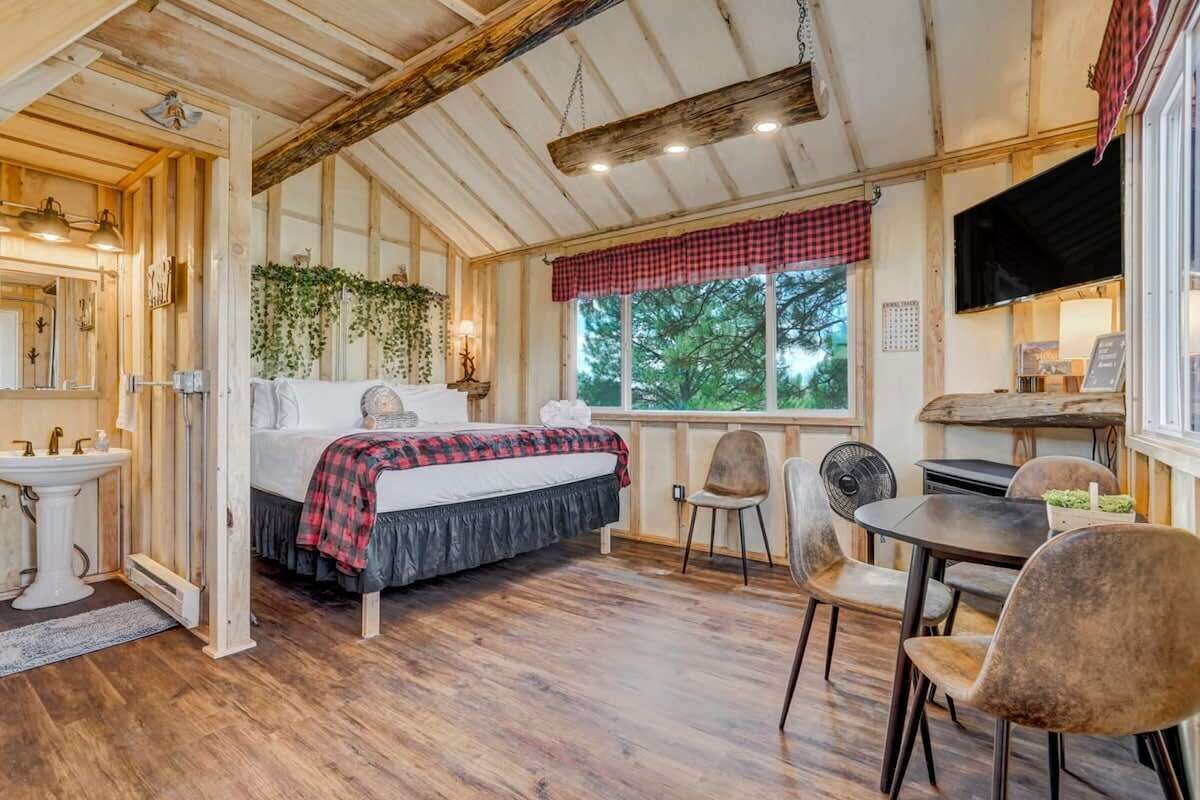 1 chambre, fer et planche à repasser, Wi-Fi, draps fournis