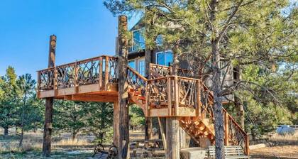 Heavenly Haven Treehouse