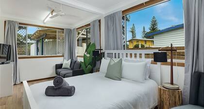 Nonna and Pops. Welcome to your perfect holiday home in Mylestom!