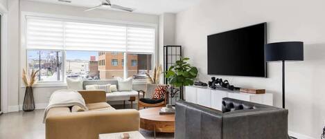 Télévision, espaces bureaux