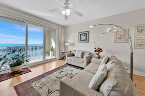 TV - Ariel Dunes II 1107 - Upgraded, Updated, and Upwards the best views in town! (Miramar Beach)
