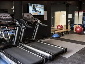 Fitness facility - Apartment, Studio type in front of the MAM (Montevideo)