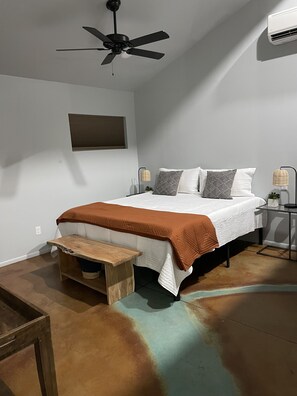 2 bedrooms, WiFi, bed sheets