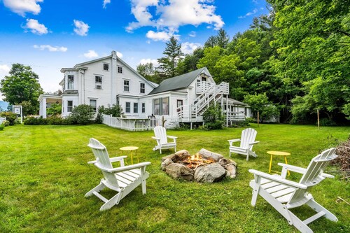 Vermont Double Queen Suite | 10 Mins to Killington