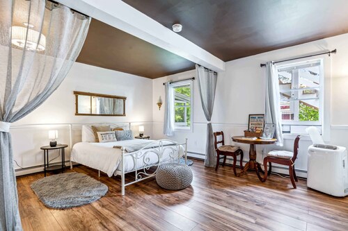 Vermont Suite | 10 Min to Woodstock & Killington