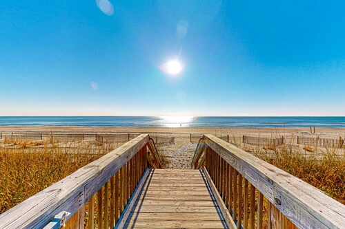 Oceanfront condo with direct beach access, pools, hot tub, & water-view balcony