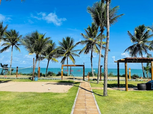 Amaranth Beach Class