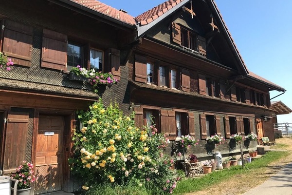 Bauernhof Sal Mietwohnung im rechten Hausteil