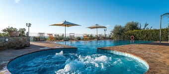 Country House / Farm House in Montaione with 6 bedrooms sleeps 14