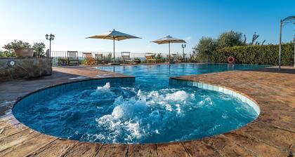 Country House / Farm House in Montaione with 6 bedrooms sleeps 14