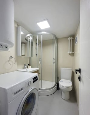 Hair dryer, towels