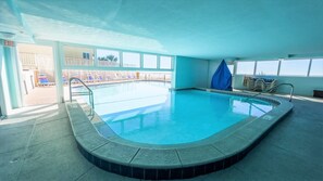 Innenpool, Außenpool