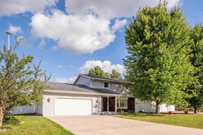 Exterior - Amazing Family Retreat w/ Fenced Yard & BBQ! (Stevens Point)