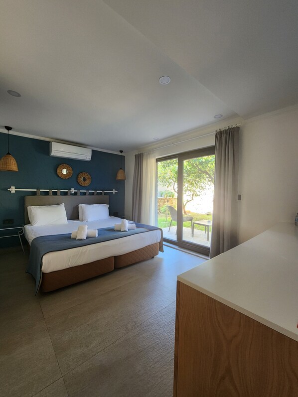 Room, 1 Double Bed, Terrace, Garden View | Premium bedding, down comforters, minibar, in-room safe - Park Hotel Rooms & Apart (Antalya)