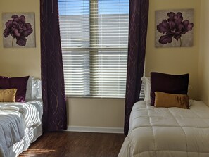 2 makuuhuonetta, Wi-Fi, vuodevaatteet