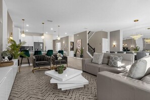 Living area - 9 Bedrooms/ 5 Bathrooms/ Storey Lake (2874 BD) (Kissimmee)