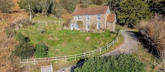 3 bedroom accommodation in Garway