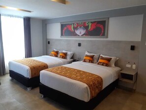 Chambre avec lits jumeaux | Bureau, espace de travail pour ordinateur portable, Wi-Fi gratuit