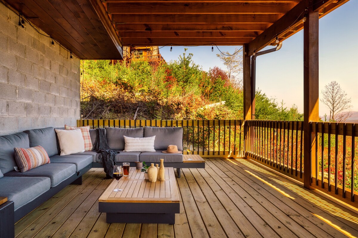 Photo 151 of Amazing view, HotTub, Arcade,Theater,FirePit,Grill,Sauna,Putt putt, Pet Friendly
