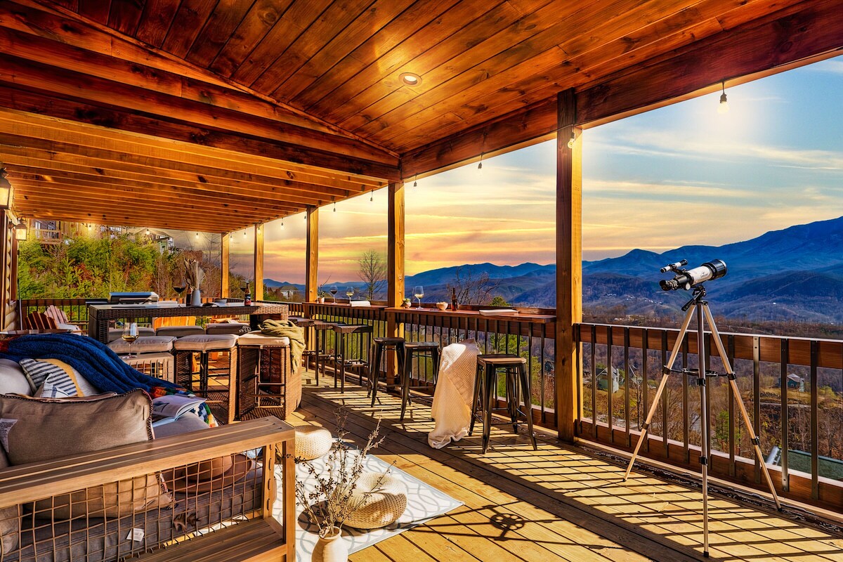 Photo 61 of Amazing view, HotTub, Arcade,Theater,FirePit,Grill,Sauna,Putt putt, Pet Friendly