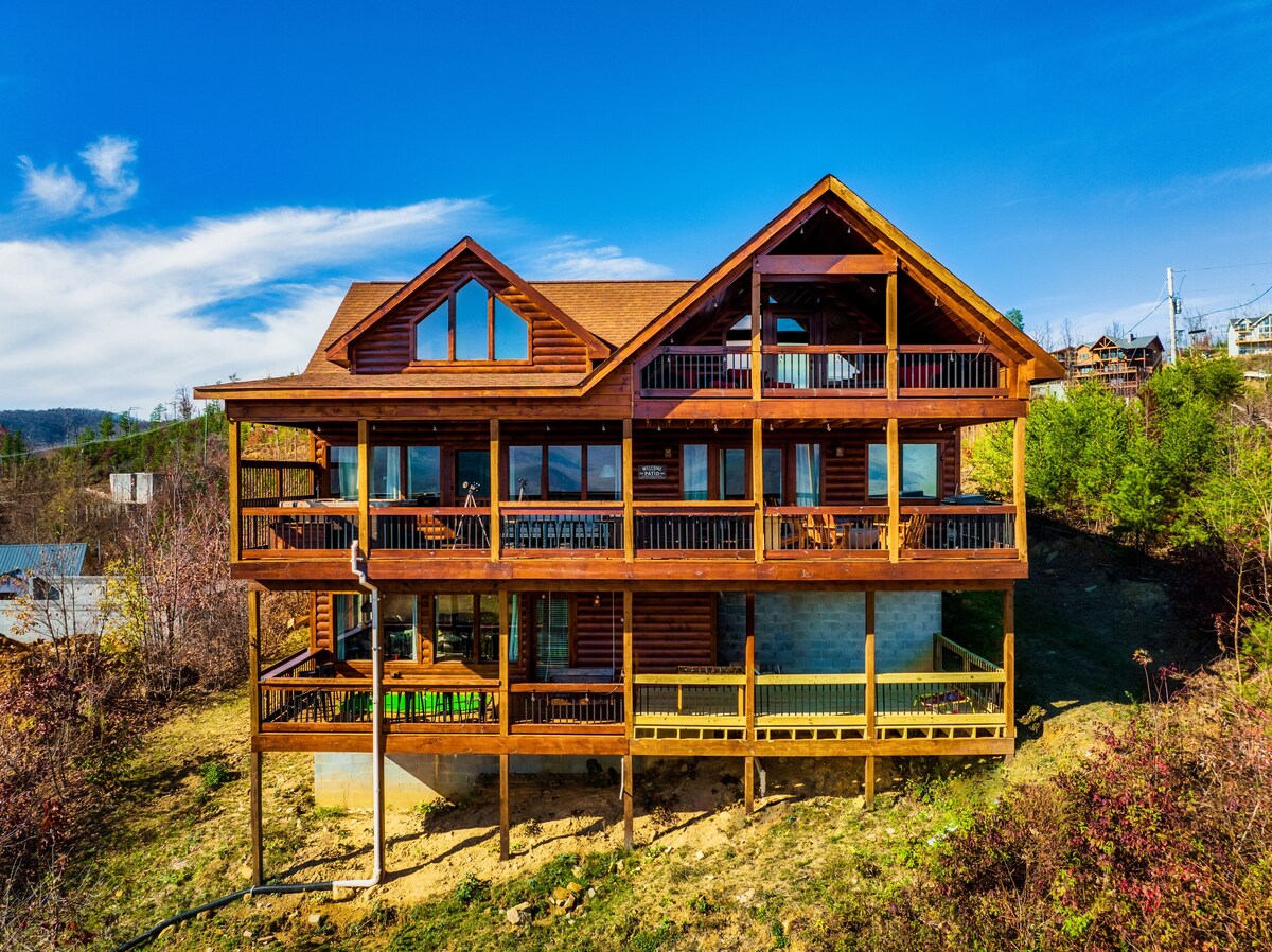 Photo 95 of Amazing view, HotTub, Arcade,Theater,FirePit,Grill,Sauna,Putt putt, Pet Friendly