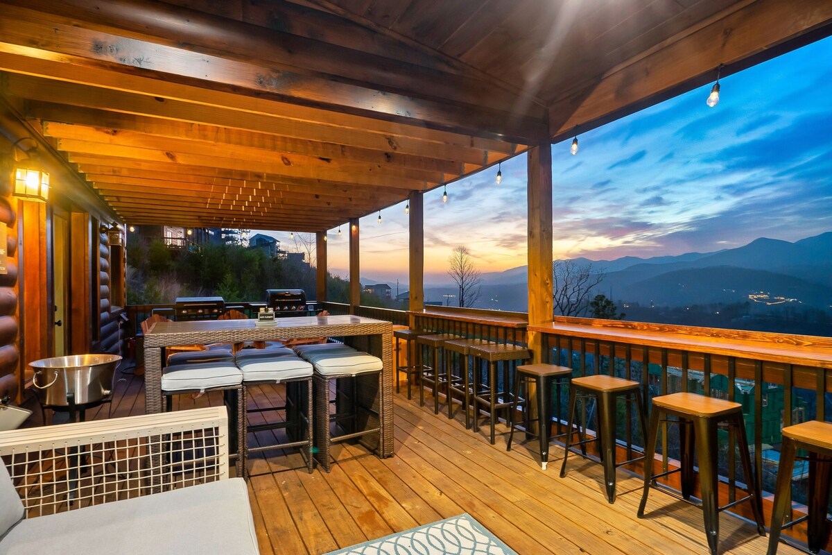 Photo 171 of Amazing view, HotTub, Arcade,Theater,FirePit,Grill,Sauna,Putt putt, Pet Friendly