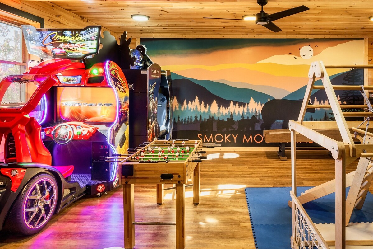 Photo 91 of Amazing view, HotTub, Arcade,Theater,FirePit,Grill,Sauna,Putt putt, Pet Friendly