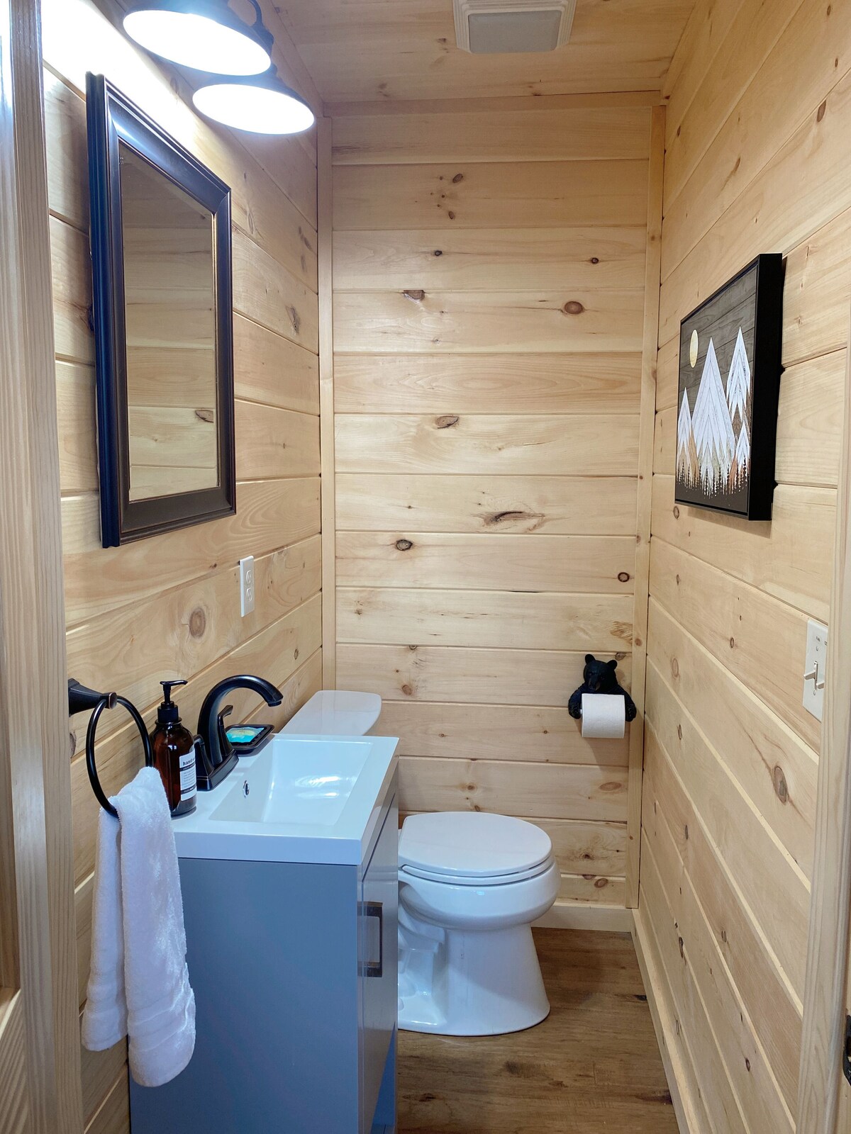 Photo 120 of Amazing view, HotTub, Arcade,Theater,FirePit,Grill,Sauna,Putt putt, Pet Friendly