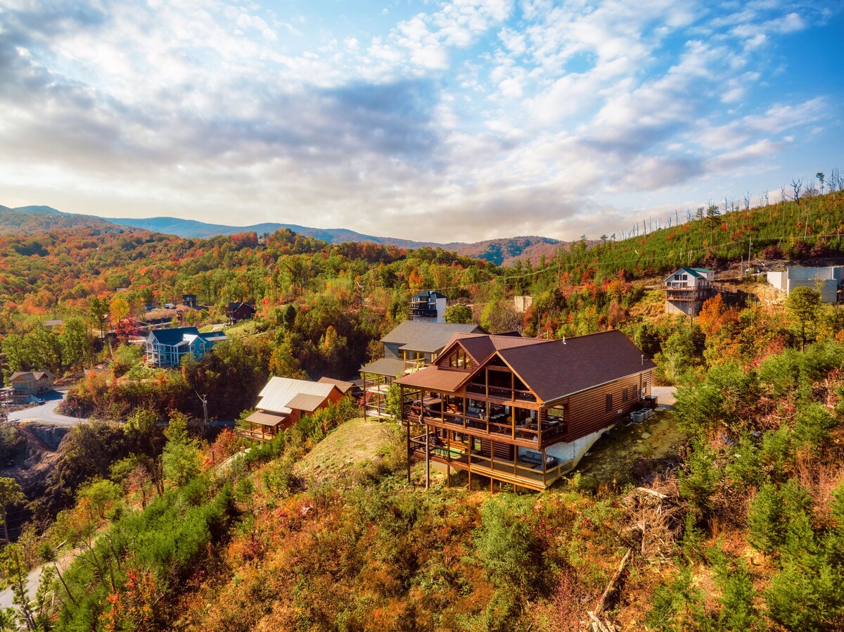 Photo 163 of Amazing view, HotTub, Arcade,Theater,FirePit,Grill,Sauna,Putt putt, Pet Friendly