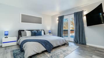 2 bedrooms, desk, iron/ironing board, free WiFi