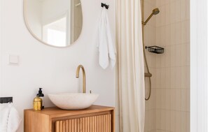 Ducha y bañera combinadas