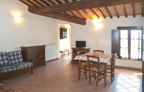 Dining - Lovely apartment in Pieve di Santa Luce (Pieve di Santa Luce)