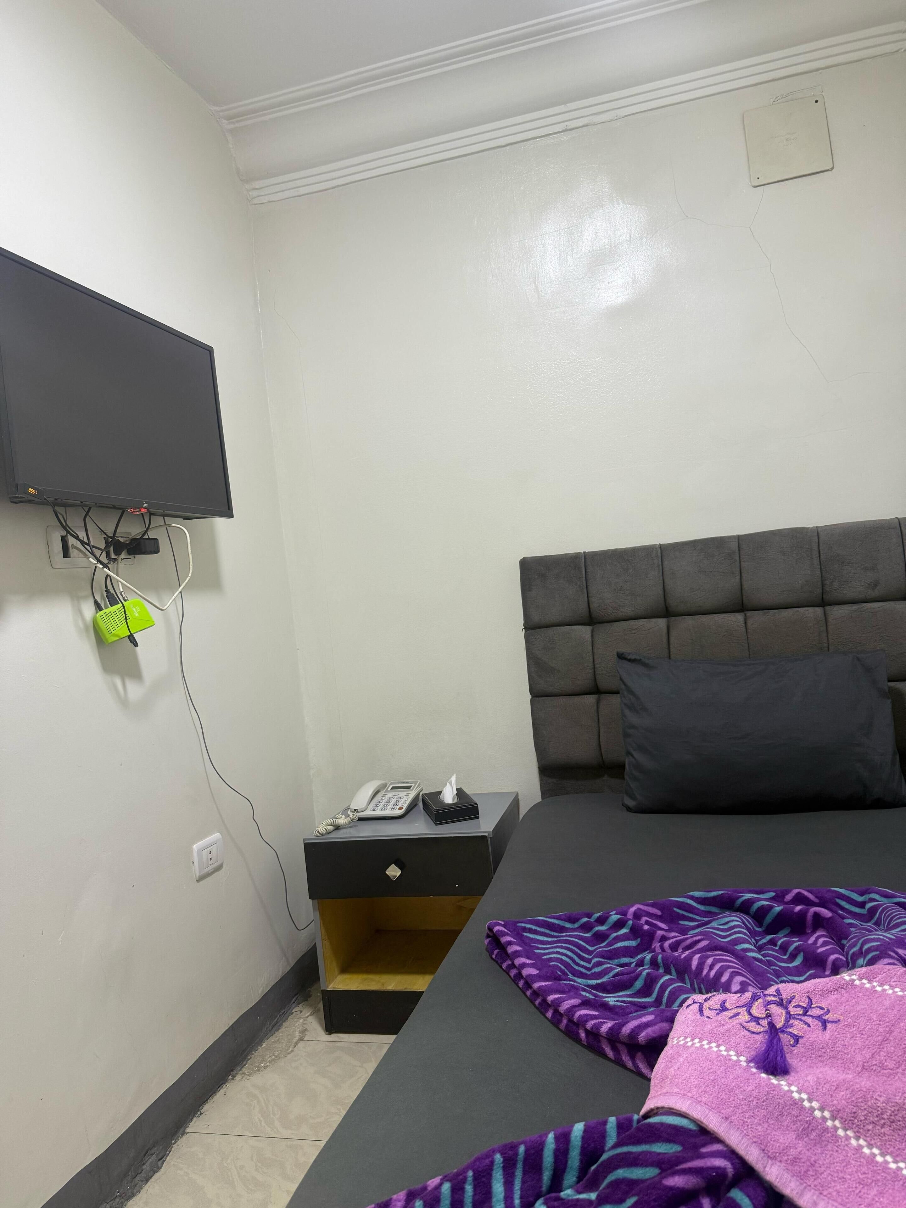 Vòi sen phun mưa, đồ dùng nhà tắm miễn phí, chậu vệ sinh/vòi rửa 