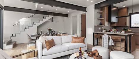 TV, fireplace, offices