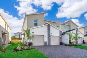 Exterior - AN8885 Champions Gate Condo 2Bedrooms 2Bathrooms Free Waterpark (Kissimmee)