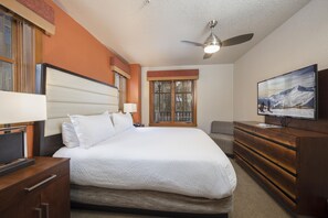 2 Schlafzimmer, Schreibtisch, Bügeleisen/Bügelbrett, WLAN