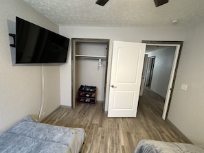 3 bedrooms, free WiFi, bed sheets