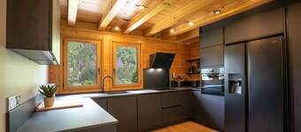 Grosse Pierre · Chalet 180m2 | Cheminée | Jacuzzi | Vue | Taconnaz